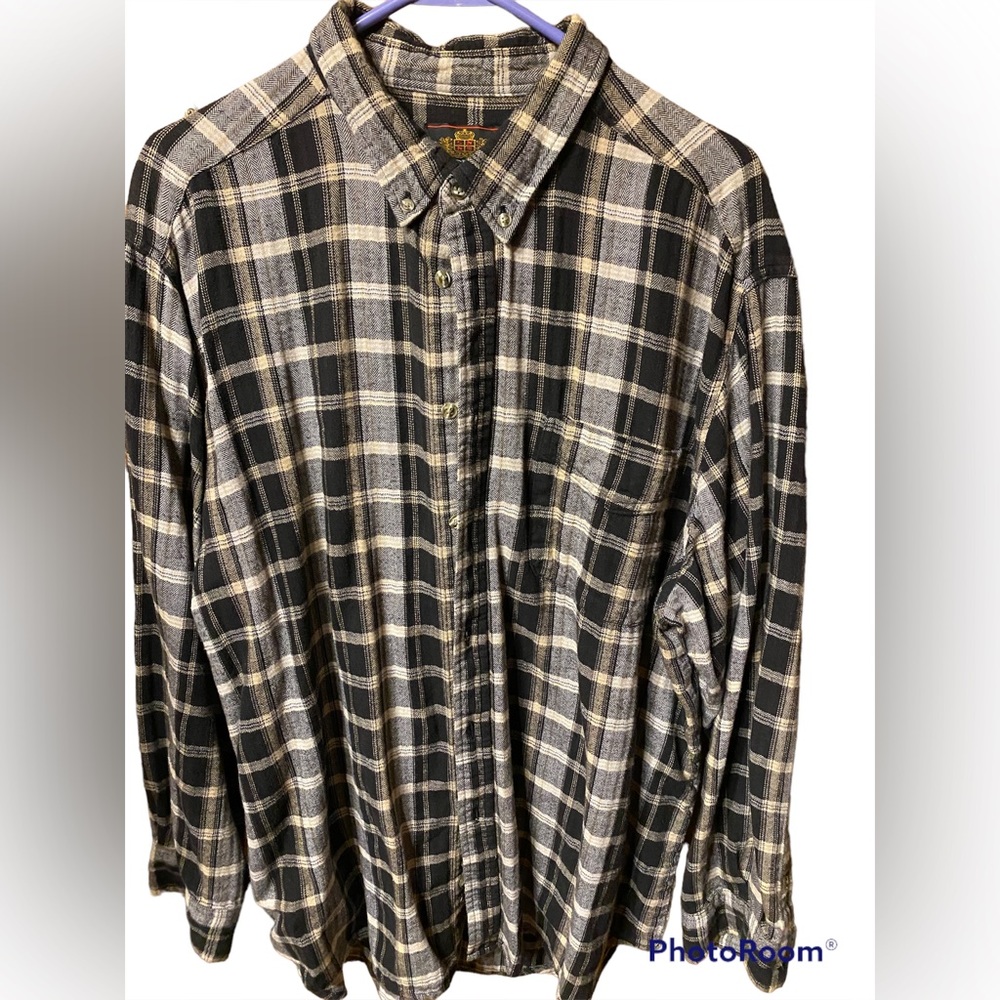Sedgefield Black, Cream, and Tan Striped Button Down Shirt